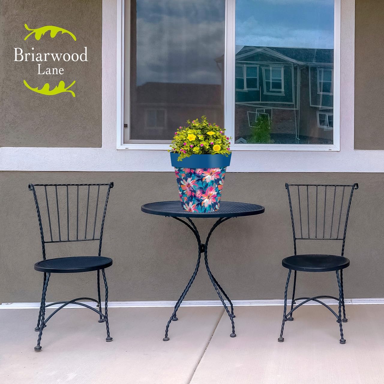 Briarwood Lane Abstract Floral Medium Planter-VerdiqueGarden