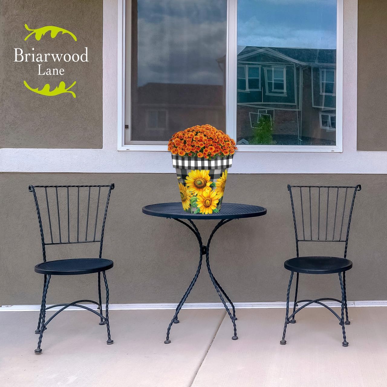 Briarwood Lane Checkered Sunflowers Decorative Medium Planter-VerdiqueGarden