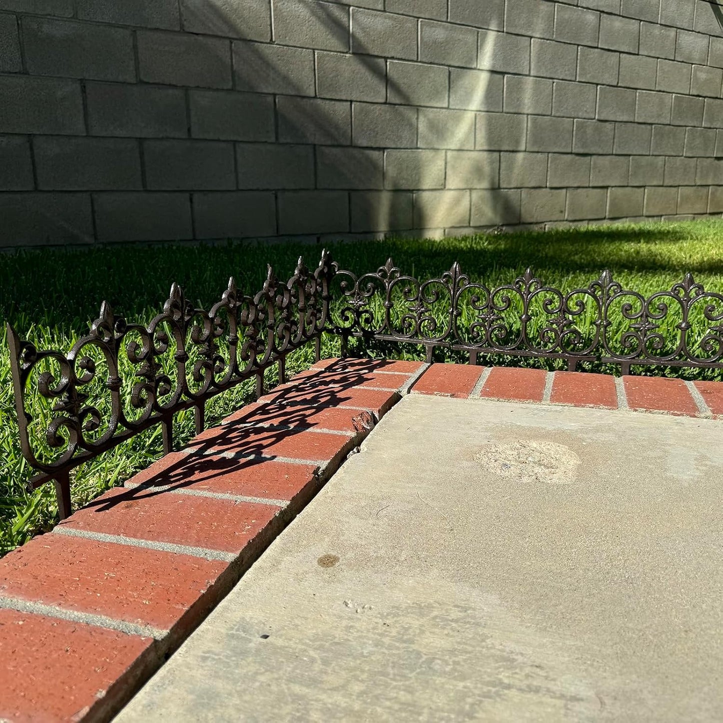 Ornate Cast Iron Garden Edging Fence(10.5" Tall) - 4 Pack Heavy Duty Metal Border for Lawn, Patio & Landscaping HC8308-VerdiqueGarden