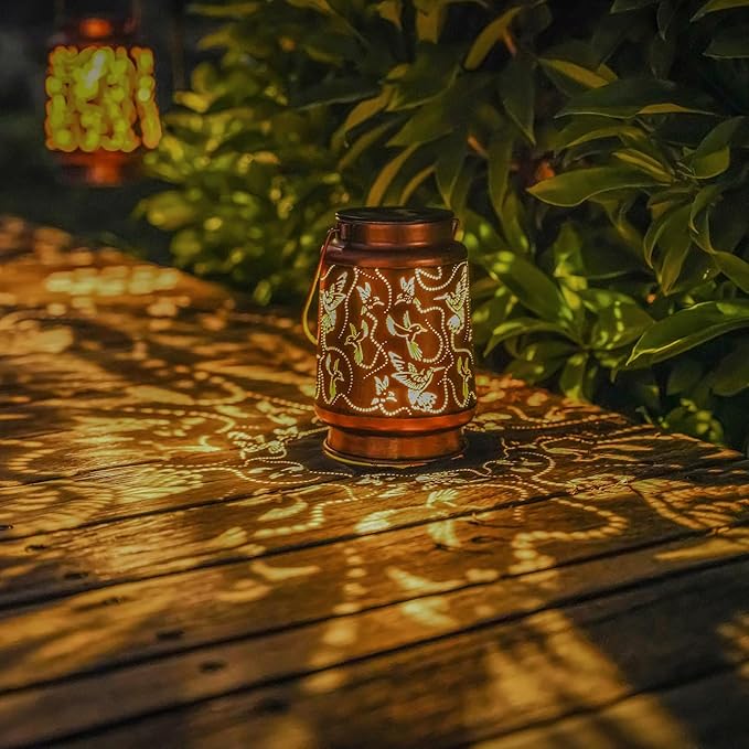 Solar Hummingbird Lanterns Outdoor Hanging Decor Lantern,Waterproof Hollow Out Metal Decorative Garden Light,Graceful Decoration for Patio,Yard,Landscape,Walkway,Festival-VerdiqueGarden