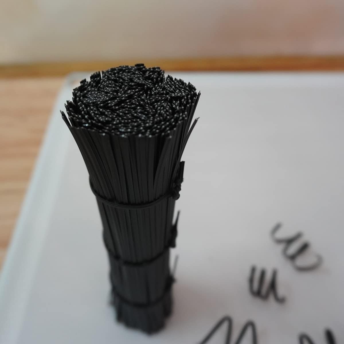 Plastic Black 6" Twist Ties, Reusable Cable Ties,Long Garbage Bag Twist Ties, Trash Bag Coated Ties, Twisty Ties for Organizing, Plant Hollding, Office, Christmas Tree (500 Pcs/6 inch)-VerdiqueGarden