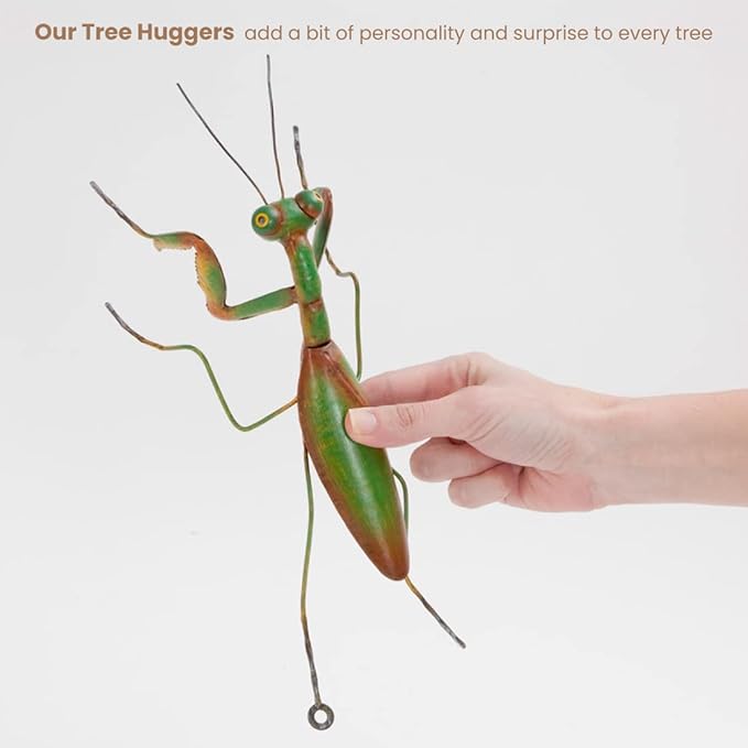 Bits and Pieces - Praying Mantis Tree Hanger - Yard Decorations - Whimsical Tree Sculpture - Outdoor Garden Peeker Tree Hugger Yard Art - 12"x 5"x 3½"-VerdiqueGarden