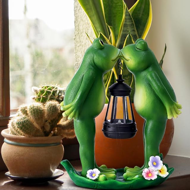 Solar Frogs Statue for Easter Garden Decor Solar Lantern LED Outdoor Decoration Figurines for Porch Patio,Yard,Lawn - Frog Gifts for Women Mom Grandma Wife (Kiss Frog)-VerdiqueGarden