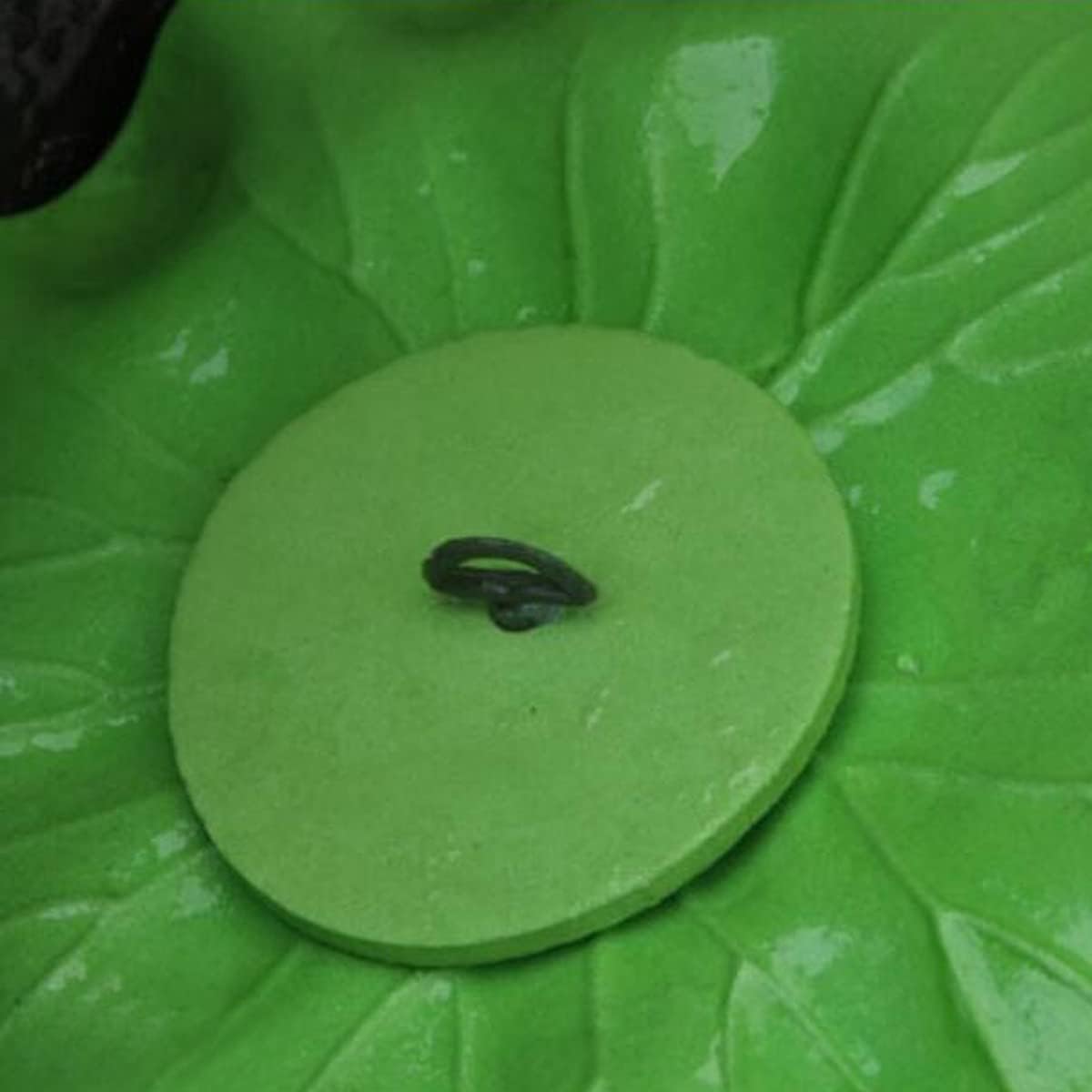 FZBNSRKO Artificial Lotus,4PCS 7.1" Inch Floating Foam Lotus Flowers for Pool,Realistic Water Lily Pads for Home Outdoor Patio Pond Wedding Party Decorations,Red-VerdiqueGarden