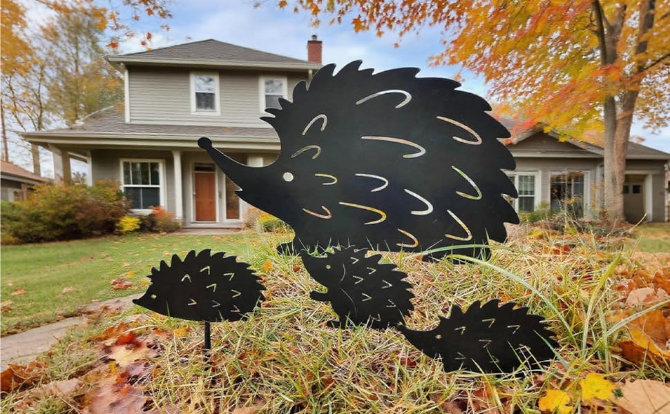 Metal Hedgehog Silhouette, Unique Garden Yard Art,Outdoor Halloween Decor for Patio,Decorative Garden Stakes,Metal Animals Yard Art,Cute Hedgehog Family-VerdiqueGarden