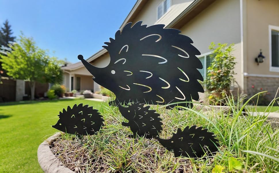 Metal Hedgehog Silhouette, Unique Garden Yard Art,Outdoor Halloween Decor for Patio,Decorative Garden Stakes,Metal Animals Yard Art,Cute Hedgehog Family-VerdiqueGarden