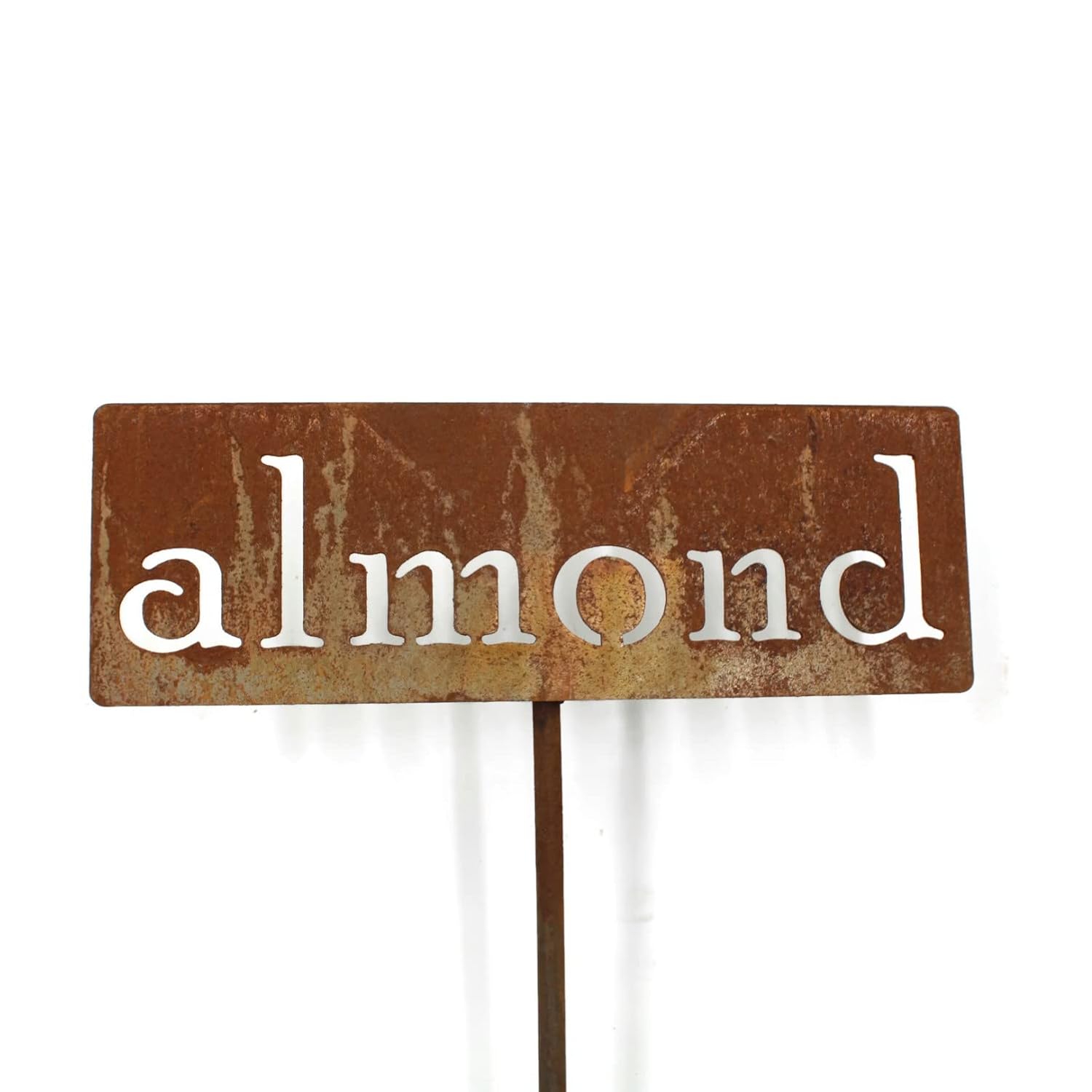 Classic Metal Garden Markers 19 Inches Tall (almond, Naturally Rusted)-VerdiqueGarden