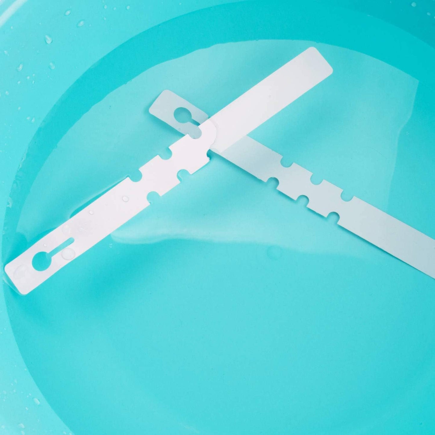 Acrux7 1000Pcs 8 Inch Wrap Around Plant Tags, White Waterproof Hanging Tree Tag Garden Labels, Plastic Plant Labels Tree Name Tags for Outdoor Garden Nursery Plants-VerdiqueGarden