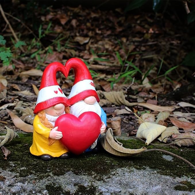 Garden Gnome Outdoor Statues Sweet Couple Gnomes Holding Heart Decor Resin Gnomes Sculptures for Yard Patio Home Lawn Outside Decorations Ornament Housewarming-VerdiqueGarden