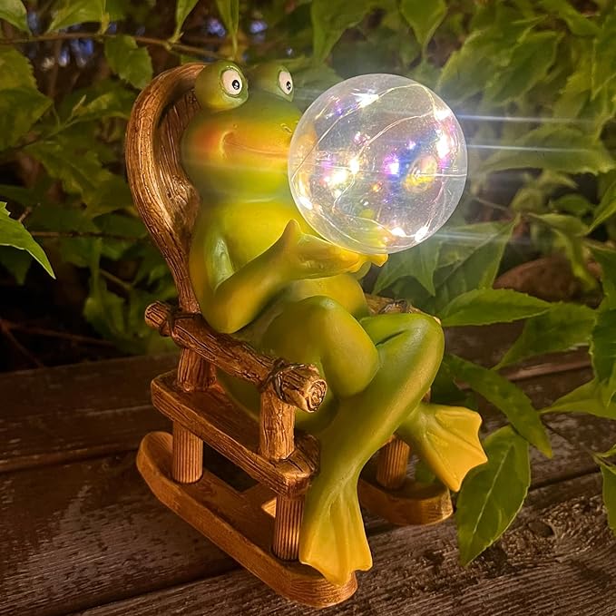 Funoasis Garden Outdoor Frog with Solar Powered Lamp Unique Gifts for Mom Outside Decor for Lawn Balcony Home Ornaments-VerdiqueGarden