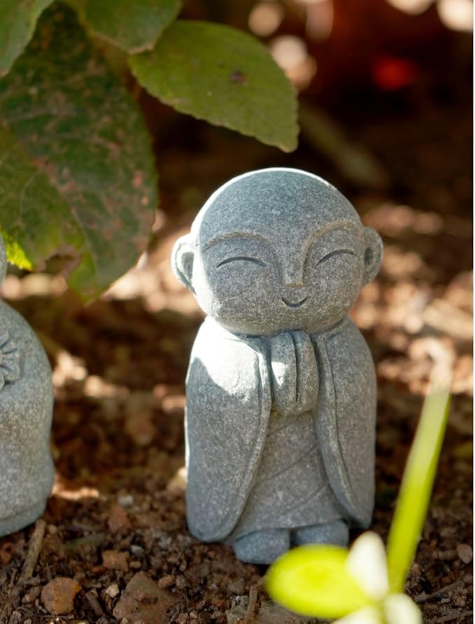 OwMell Japanese Jizo Monk Statue Praying, Buddha Jizo Statue Figurine Memorial Statue Aquarium Decoration for Garden Outdoor Ornament 2.6" - Namaste-VerdiqueGarden