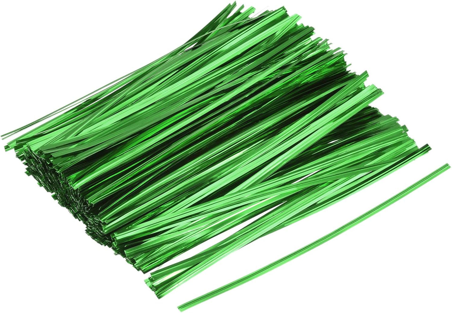 MECCANIXITY Foil Twist Ties 6" 15cm Metallic Plastic Closure Tie for Tying Bread, Candy, Cookies, Gift Bags Arts Crafts Ties Green Pack of 750-VerdiqueGarden