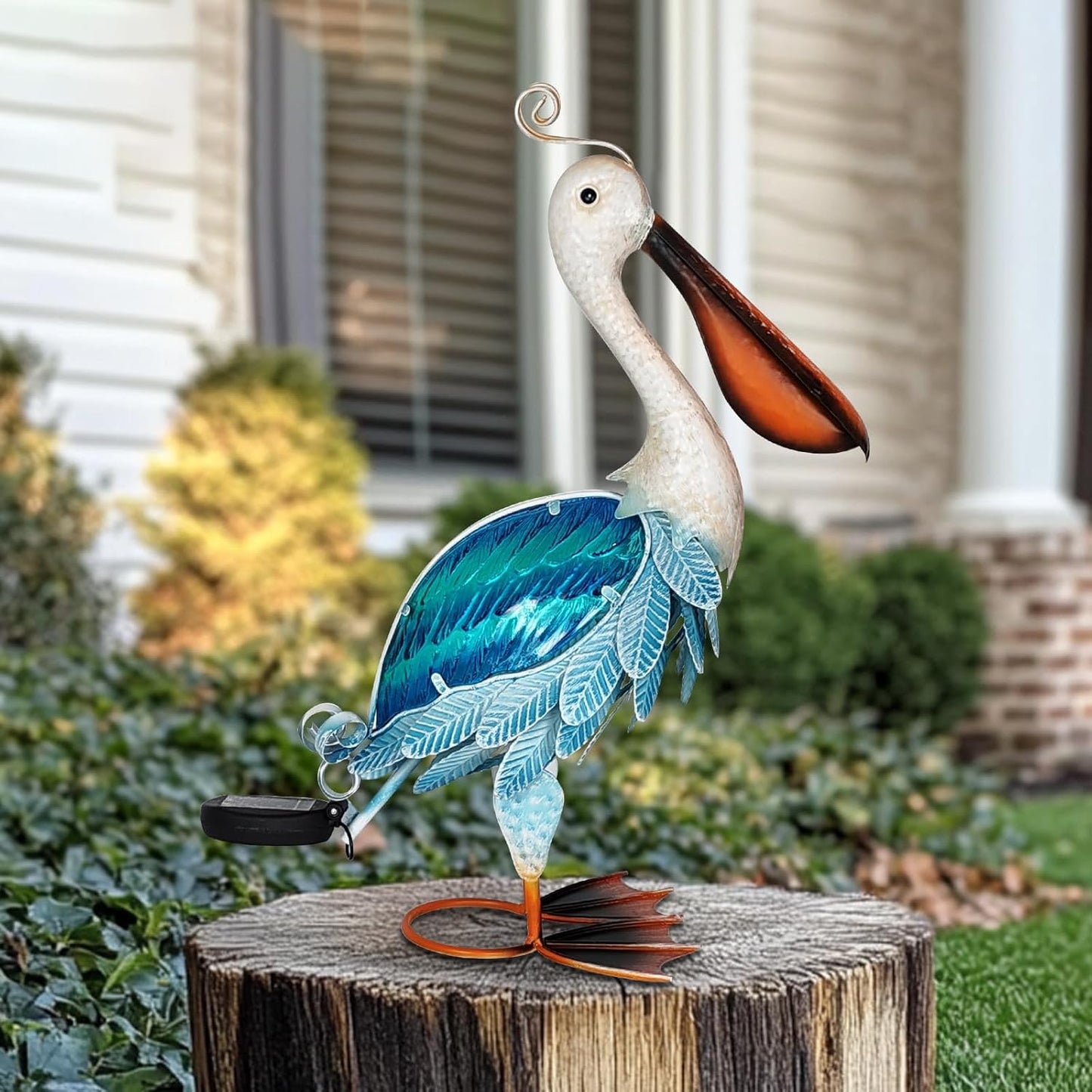HONGLAND Solar Metal Pelican Statues Garden Sculpture & Statues, 19 Inch Glass Outdoor Pelican Yard Art Coastal Ocean Bird Decor Lawn Ornament for Backyard Porch Patio Decor（Blue）-VerdiqueGarden