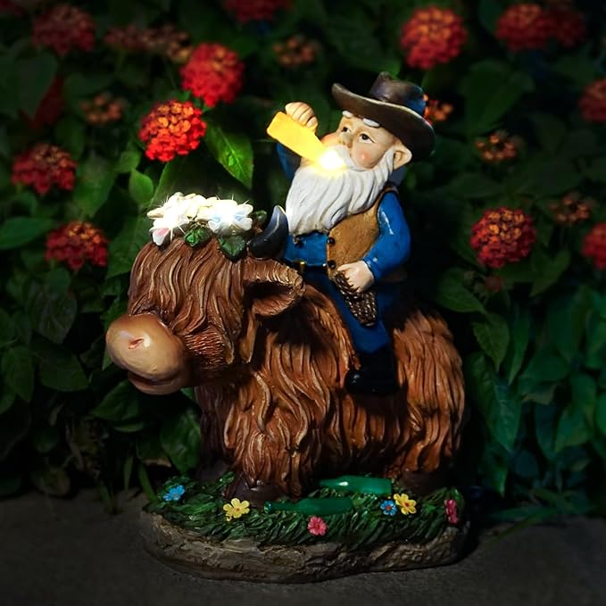 Gnome Gifts for Women, Solor Statue for Garden, Gnome and Highland Cow Figurine with Lights, Outdoor Decorations for Yard Lawn Patio, Gifts for Mom Grandma Mother in Law Gardener Mother'Day-VerdiqueGarden
