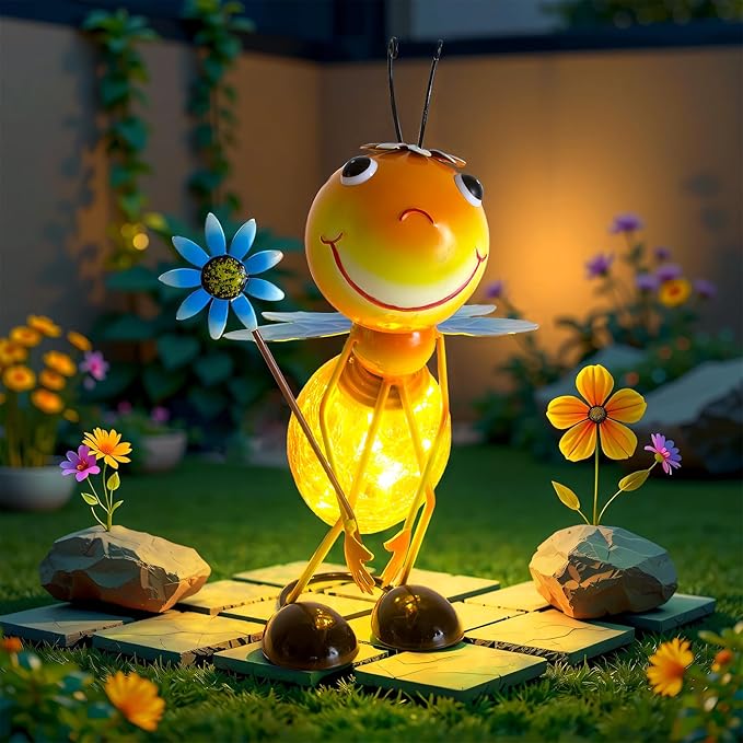 Solar Garden Statue Bee Decor,Outdoor Decorative Tabletop Lanterns,Outdoor Bee Figurines Decorations for Patio Yard Lawn Ornaments,Birthday Gifts for Mom Women Grandma-VerdiqueGarden