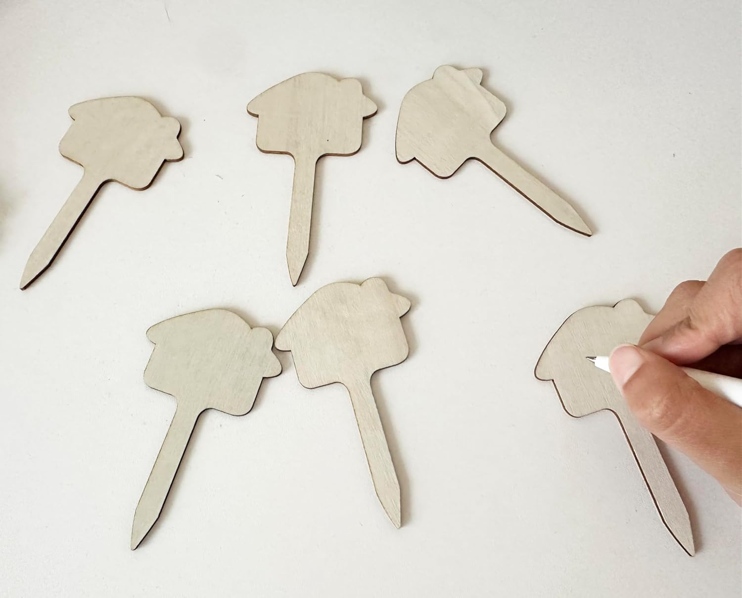 100 Pcs Wood Plant Labels, Natural Wooden Plant Marker Garden Sign Tags, T-Type Garden Markers for Succulents, Herbs, Seedlings, Potted, Flowers, Vegetables (House)-VerdiqueGarden