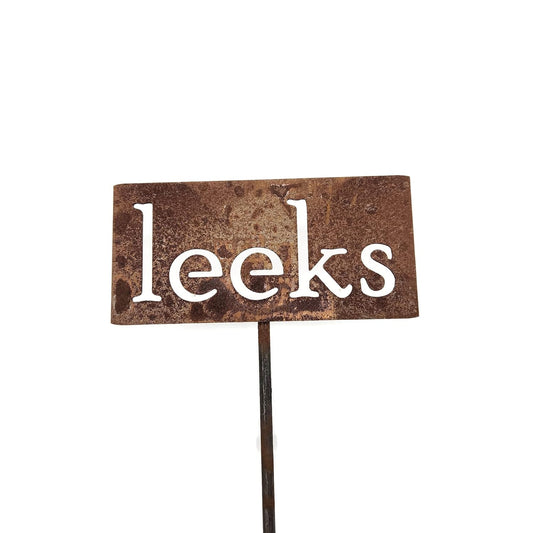 Classic Metal Garden Markers 19 Inches Tall (leeks, Naturally Rusted)-VerdiqueGarden
