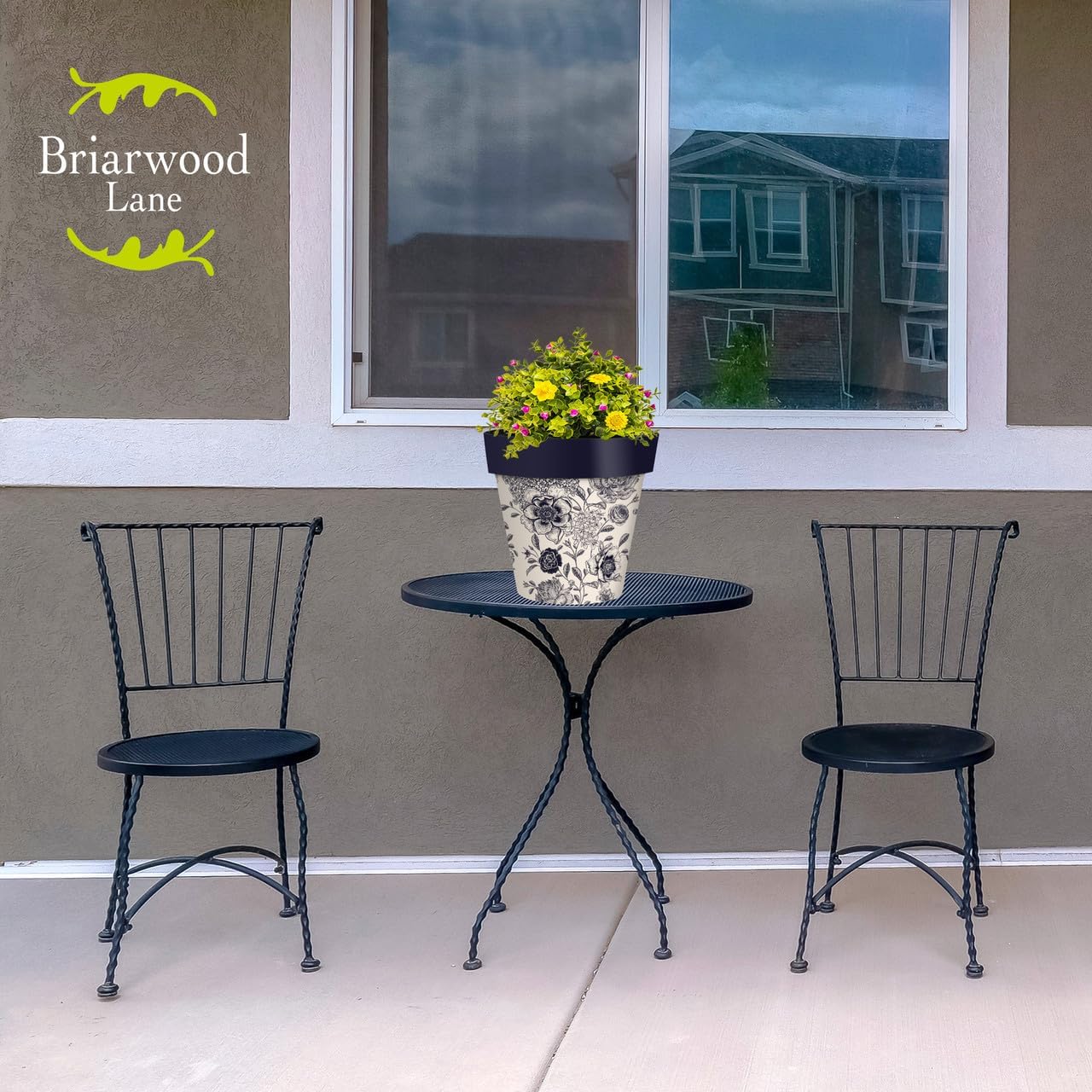 Briarwood Lane Woodcut Floral Medium Planter-VerdiqueGarden