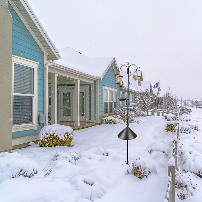 Deluxe Bird Feeding Station Kit Bird Feeder Pole with Squirrel Baffle, Suet Cage, Bath Tray for Planter Hanger - Wildlife-Friendly Design-VerdiqueGarden