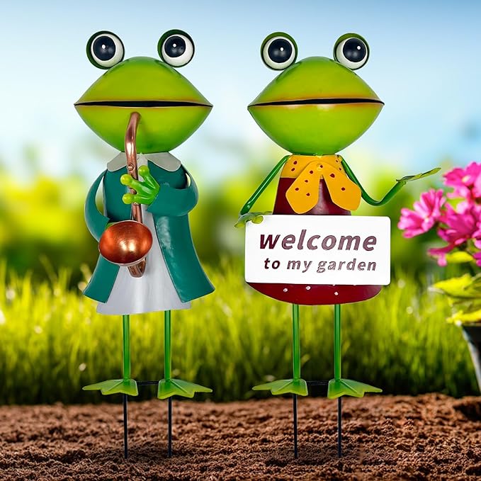 HONGLAND Metal Frog Garden Decor - Metal Frog Outdoor Statue -Outdoor Garden Decorations - 3D Frog Figurines - Christmas Holiday Lawn Patio Yard Fairy Garden Decor (with Welcome)-VerdiqueGarden