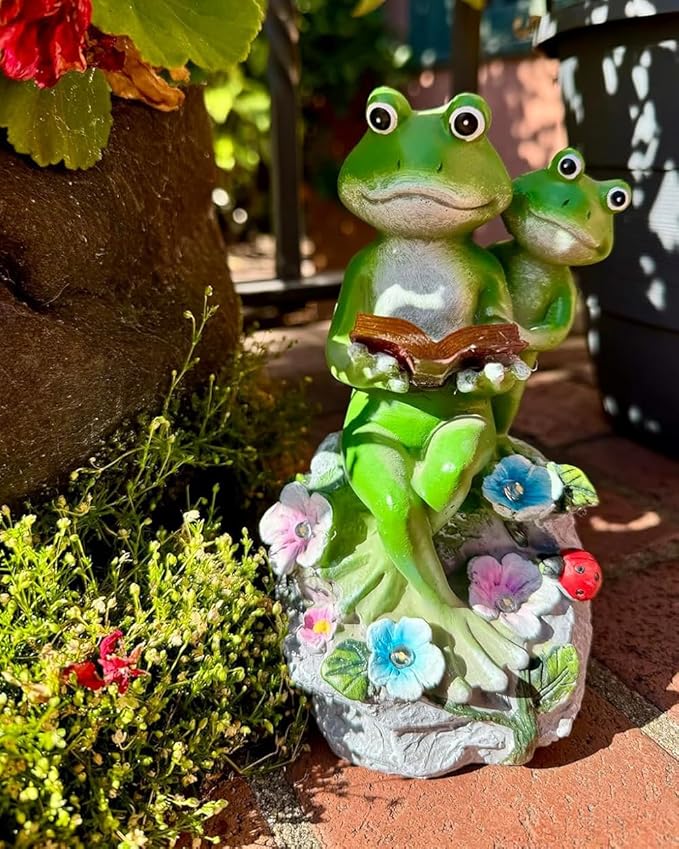 Frog Garden Statue,Frog Garden Decor,Solar Frog Statue Sitting on a Stone Reading a Book with 5 LEDs for Lawn Patio Yard Porch Decoration, Outdoor Garden Decor, yijiayi-008-VerdiqueGarden