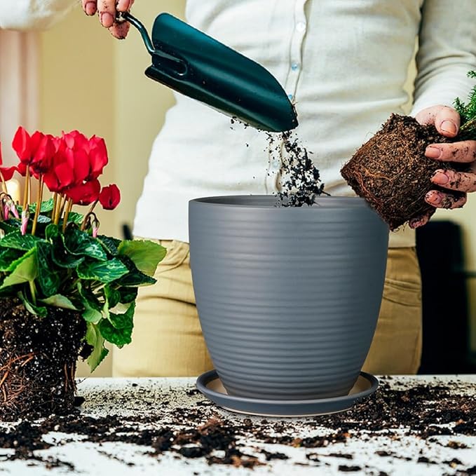 10 Inch Ceramic Planter Round Plant Pots for Plants Indoor Outdoor Glaze Large Flower Pot with Drainage Hole and Saucer Gray-VerdiqueGarden