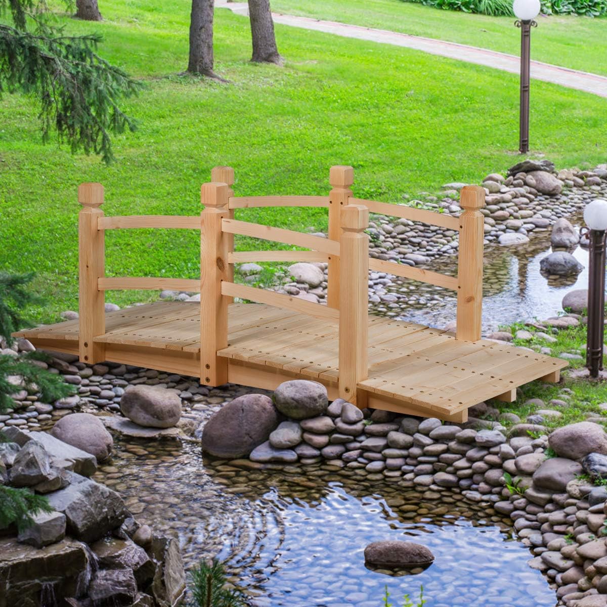 Giantex 5 FT Wooden Garden Bridge, Classic Wood Arc Footbridge with Railings, 400 lbs Capacity, Decorative Pond Bridge for Outdoor Garden Yard Backyard Creek Farm (Natural)-VerdiqueGarden