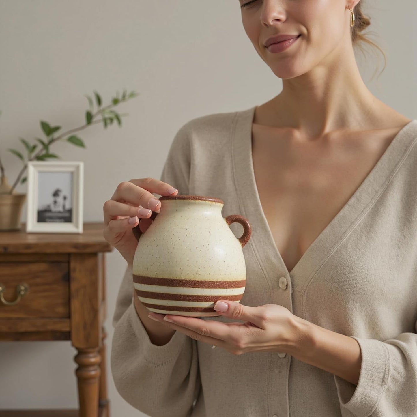 Rustic Farmhouse Ceramic Vase, Pastoral with 2 Ear Design, Boho Vintage Terracotta Vases for Bouquet、Fake Plants, Suitable for Home Decor, Shelf, Dining Table, Living Room, Mantle, Bathroom, 5.9 Inch-VerdiqueGarden