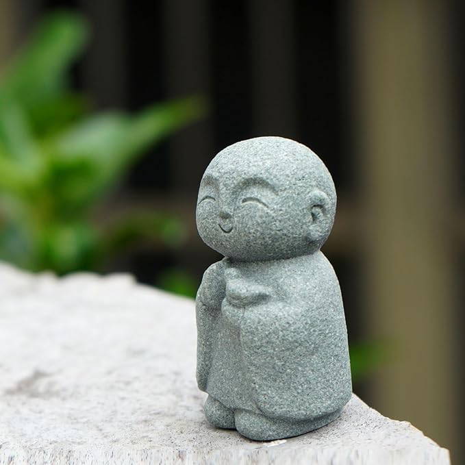 OwMell Japanese Jizo Monk Statue Praying, Buddha Jizo Statue Figurine Memorial Statue Aquarium Decoration for Garden Outdoor Ornament 2.6" - Holding Bird-VerdiqueGarden