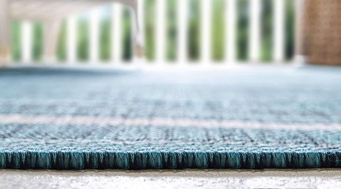 Unique Loom Outdoor Border Collection Area Rug - Soft Border (4' 1" x 6' 1" Rectangle, Teal/ Ivory)-VerdiqueGarden