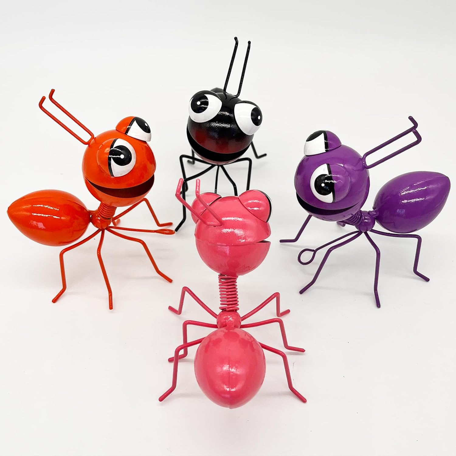 Metal Yard Art Garden Decor for Outside Cute Ants Yard Decorations Outdoor Lawn Ornaments Backyard Gifts for Mom - Set of 4-VerdiqueGarden