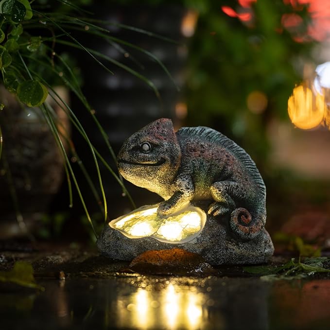 Solar Chameleon Garden Statues Outdoor Decor Resin Chameleon Figurine with Solar Light for Patio,Balcony,Yard,Lawn Ornament,Perfect Garden Gift-VerdiqueGarden