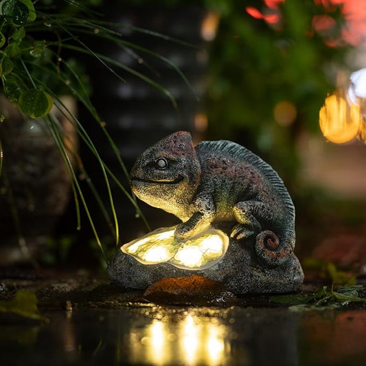Solar Chameleon Garden Statues Outdoor Decor Resin Chameleon Figurine with Solar Light for Patio,Balcony,Yard,Lawn Ornament,Perfect Garden Gift-VerdiqueGarden