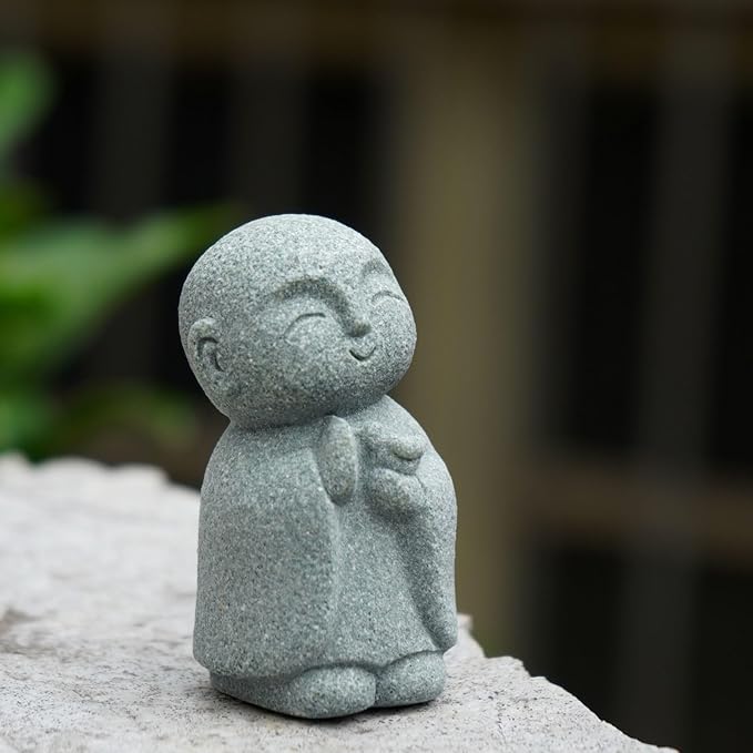 OwMell Japanese Jizo Monk Statue Praying, Buddha Jizo Statue Figurine Memorial Statue Aquarium Decoration for Garden Outdoor Ornament 2.6" - Holding Bird-VerdiqueGarden