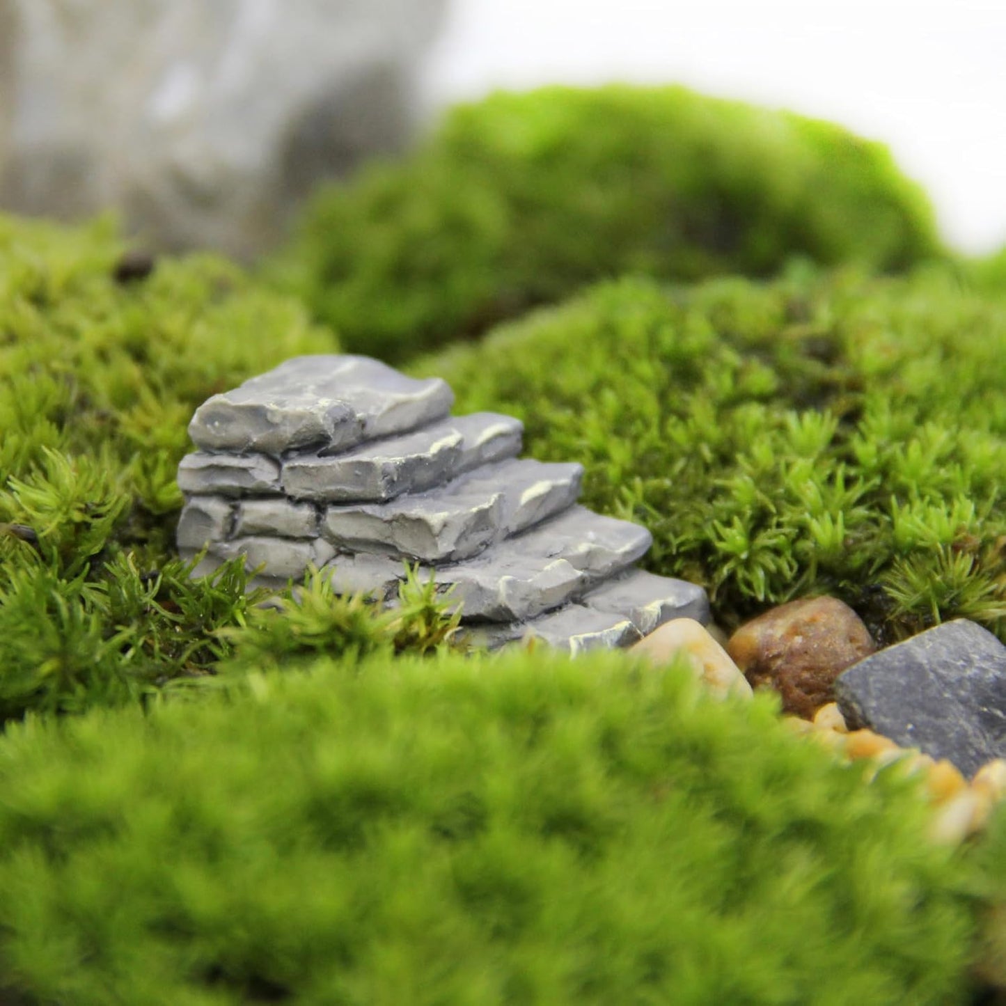 1Pc Gray Outdoor Miniature Resin Bridge Stair Stone Straight Bridge Stairs Stone Steps Garden Fairy Ornament Flower Pot Plant Micro Landscaping Decor Bonsai Craft Straight Stairs Statues Décor-VerdiqueGarden
