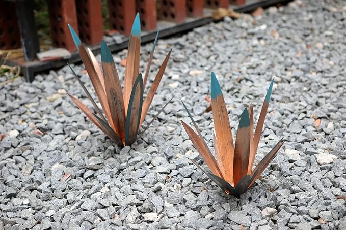 Homight Metal Agave Plants Outdoor Decor Mexican Yard Art Plants Garden Decor for Outside Metal Art Flowers Gifts for Butterflies Bees Birds for Gifts (1big&1small)-VerdiqueGarden