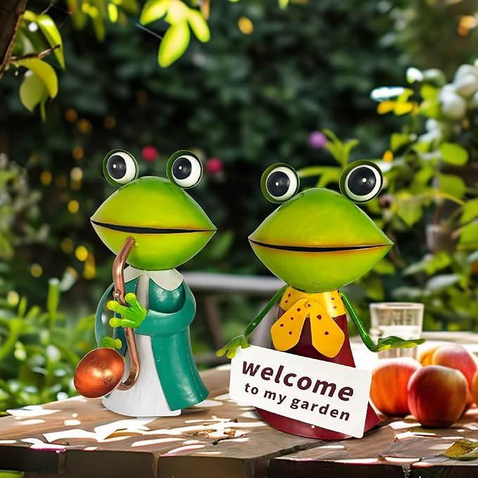 HONGLAND Metal Frog Garden Decor - Metal Frog Outdoor Statue -Outdoor Garden Decorations - 3D Frog Figurines - Christmas Holiday Lawn Patio Yard Fairy Garden Decor (with Welcome)-VerdiqueGarden