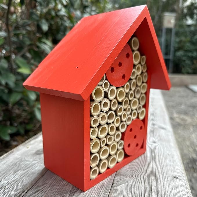 Mason Bee Houses Outdoor Wooden Bee Hotel for Garden and Yard Hand-Made Bamboo Bee Hive for Bees Butterflies and Ladybugs, Medium Size 8"x7.5"x5", Red-VerdiqueGarden