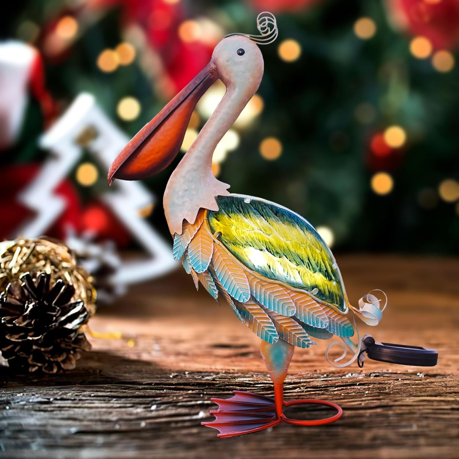 HONGLAND Solar Metal Pelican Statues Garden Sculpture & Statues, Glass Outdoor Pelican Yard Art Coastal Ocean Bird Decor Lawn Ornament for Backyard Porch Patio Decor（19 Inch）-VerdiqueGarden