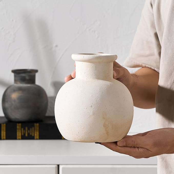 SIDUCAL Ceramic Rustic Farmhouse Vase | 6 Inch Pottery Decorative Boho Flower Vase for Home Decor, Table, Living Room, Bathroom Decoration, Shelf Decor, Mantel, Wedding, White-VerdiqueGarden
