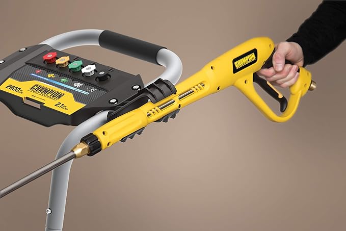 Champion Power Equipment 2800-PSI 2.1-GPM Low Profile Gas Pressure Washer-VerdiqueGarden