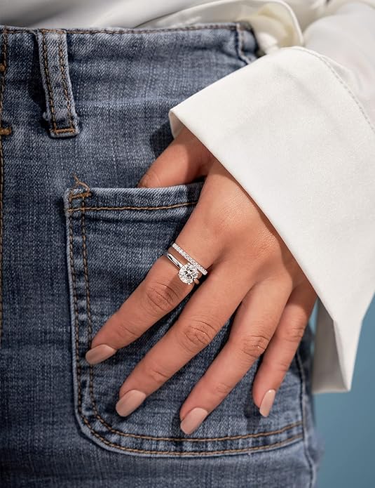 IMOLOVE Solitaire Moissanite Engagement Ring, 1CT D Color VVS1 Clarity, 925 Sterling Silver with 18K White Gold Plated, Ideal Gift for Women