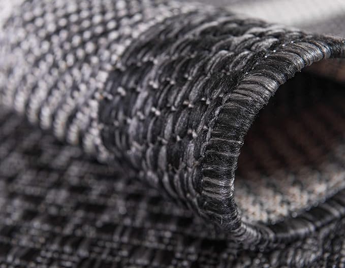 Unique Loom Outdoor Border Collection Area Rug - Soft Border (7' 1" x 10' Rectangle, Black/ Ivory)-VerdiqueGarden