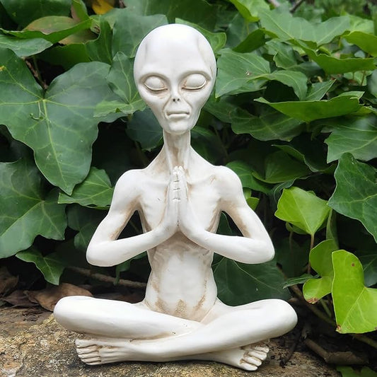Wise Ailen Statue, Resin Medition Zen Yoga Alien Figure, Thinking Alien Sculpture for Home Indoor Outdoor Patio Lawn Yard Decor, 6.3" H-VerdiqueGarden
