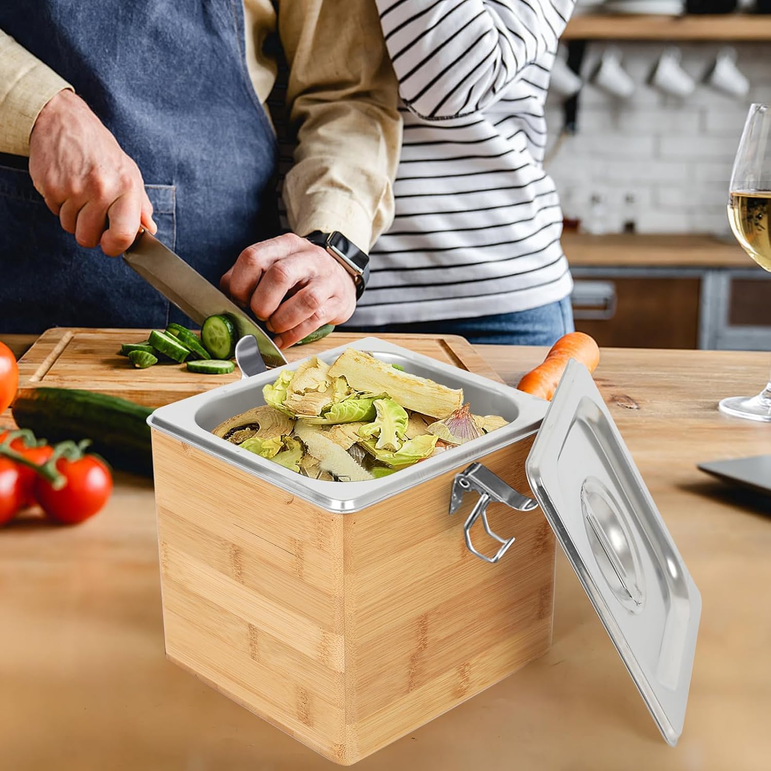 AQQHSAIN Compost Bin with Lid 0.8 Gal Countertop Compost Kitchen Scrap Indoor Large Compost Bucket Kitchen Odorless Smell Proof Composter with Stainless Steel Insert (Brown, 3L)-VerdiqueGarden