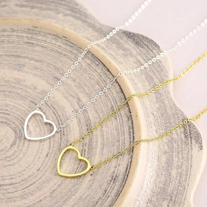 Zeffy Dainty Gold Heart Necklace for Women Trendy 14K Gold/Silver Plate Cute Heart Pendant Choker Necklaces Gold Love Heart Chain Necklace for Women Dainty Gold Jewelry Gifts for Women