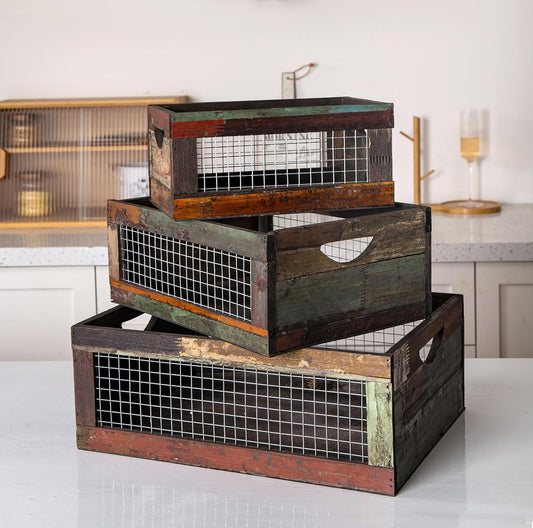 TIMRIS Set of 3 Rustic Wood Nesting Crates, Farmhouse Distressed Wooden Storage Boxes, Decorative Reclaimed Wood Organizer Baskets with Wire Mesh (Random)-VerdiqueGarden