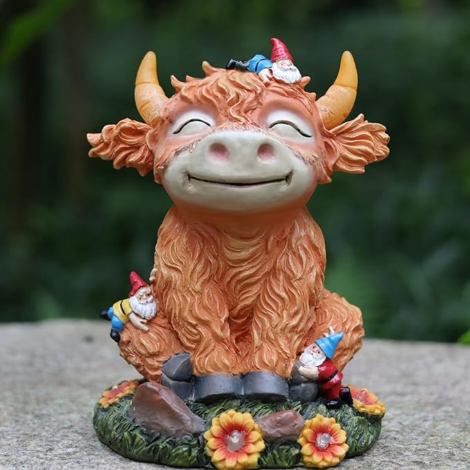 Solar Garden Statue Highland Cow Figurine with Funny Gnomes Garden Outdoor Decor for Yard Patio Lawn Christmas Housewarming Gifts for Women,Mom,Grandma-VerdiqueGarden