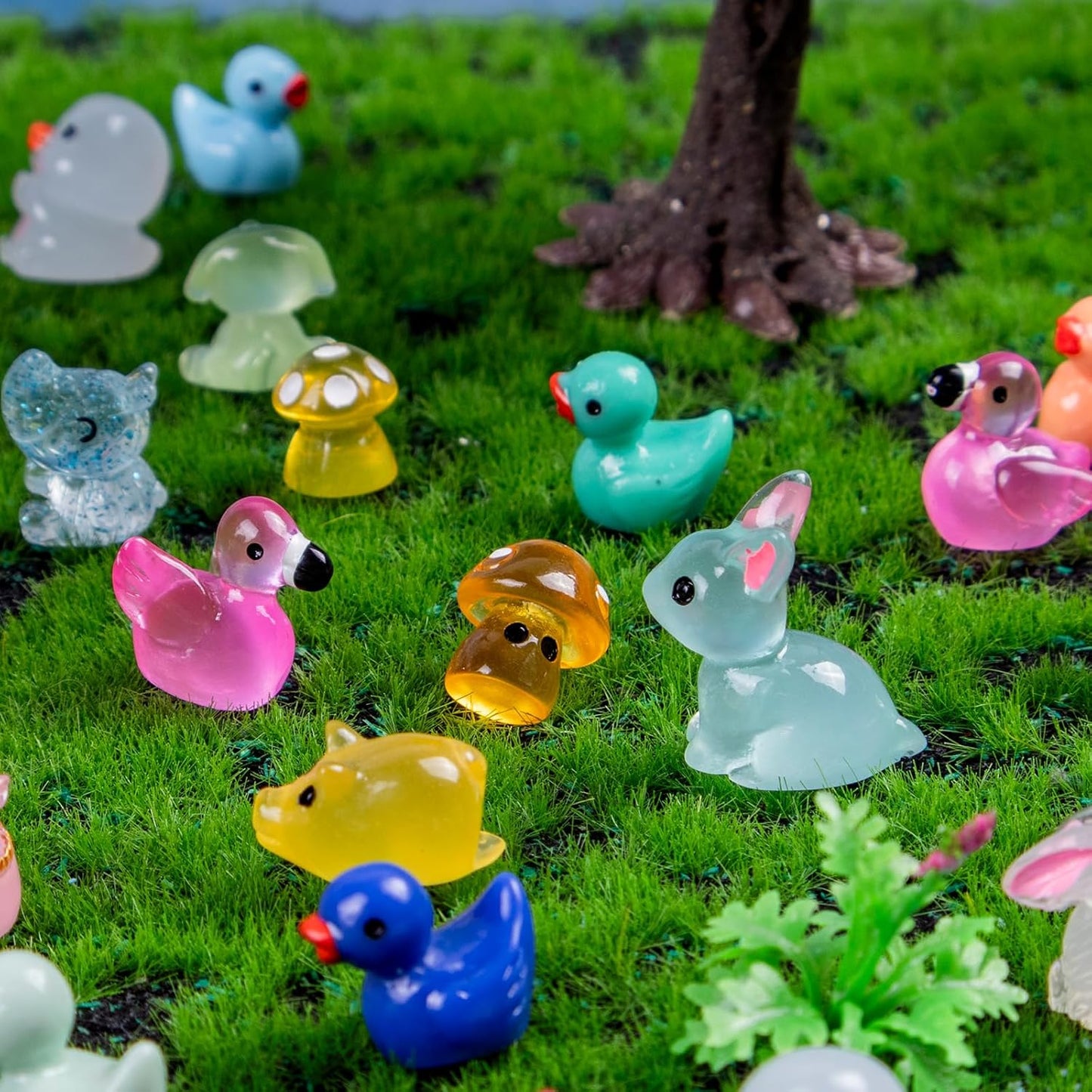 240 Pcs Mini Resin Animals Variety Tiny Animals Figures Miniature Little Small Animal Figurines Bulk for Micro Fairy Garden Landscape Accessories Hide Crafts Decor Aquarium-VerdiqueGarden