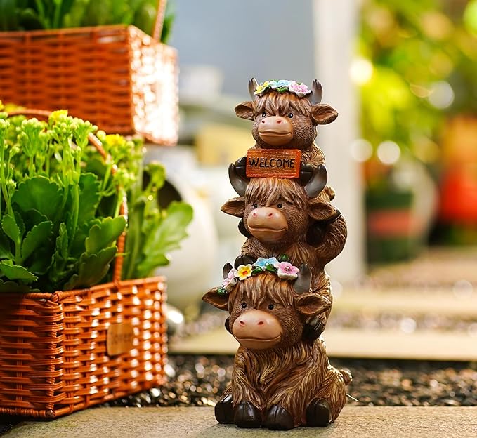 Solar Garden Statues Highland Cow Decoration,Highland Cow Figurine Outdoor Garden Decor Unique Gifts for Women, Mom, Grandma-VerdiqueGarden